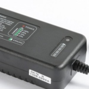Chargeur pour batterie LiFePo4 3 ~ 6 cellules 9.6V ~ 19.2V