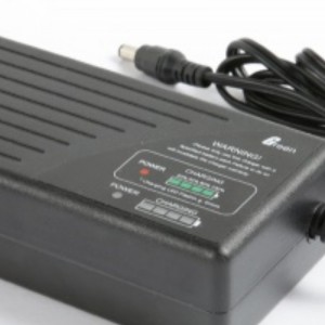 Chargeur de batterie LiFePo4 14.4V 28.8V 43.2V 57.6V avec jauge à carburant